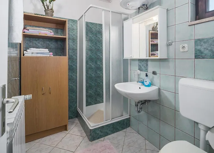 Apartman Lovely In With Wifi Poreč