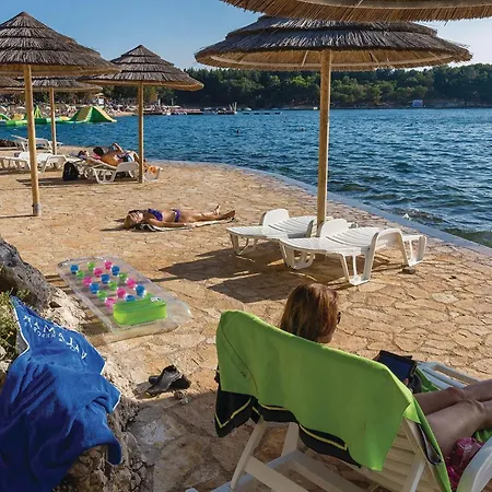 Lovely In With Wifi Apartmán