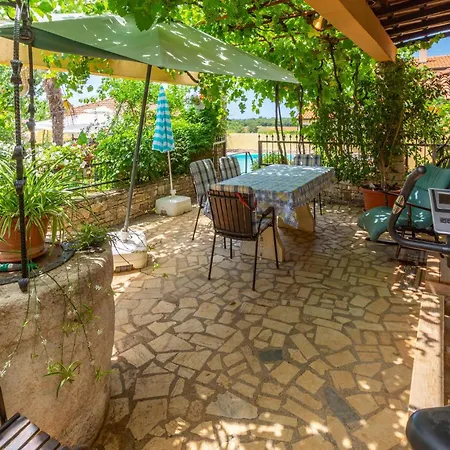 Apartman Lovely In With Wifi